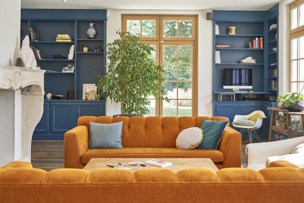 Living Room Couch Paint Colors